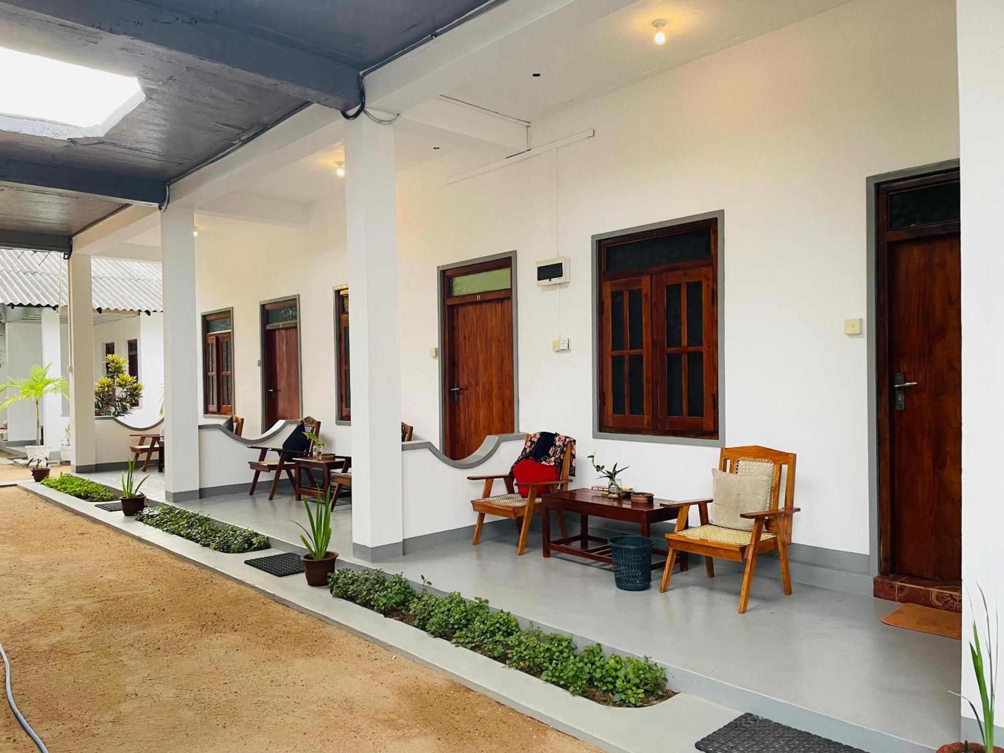 Zimbay Guest House Arugam Bay Exterior foto